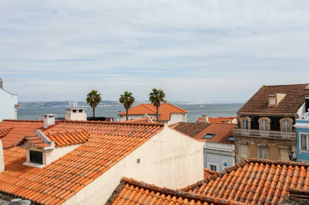 Lisbon Sea Side Chalet Apartment Paco de Arcos Exterior photo
